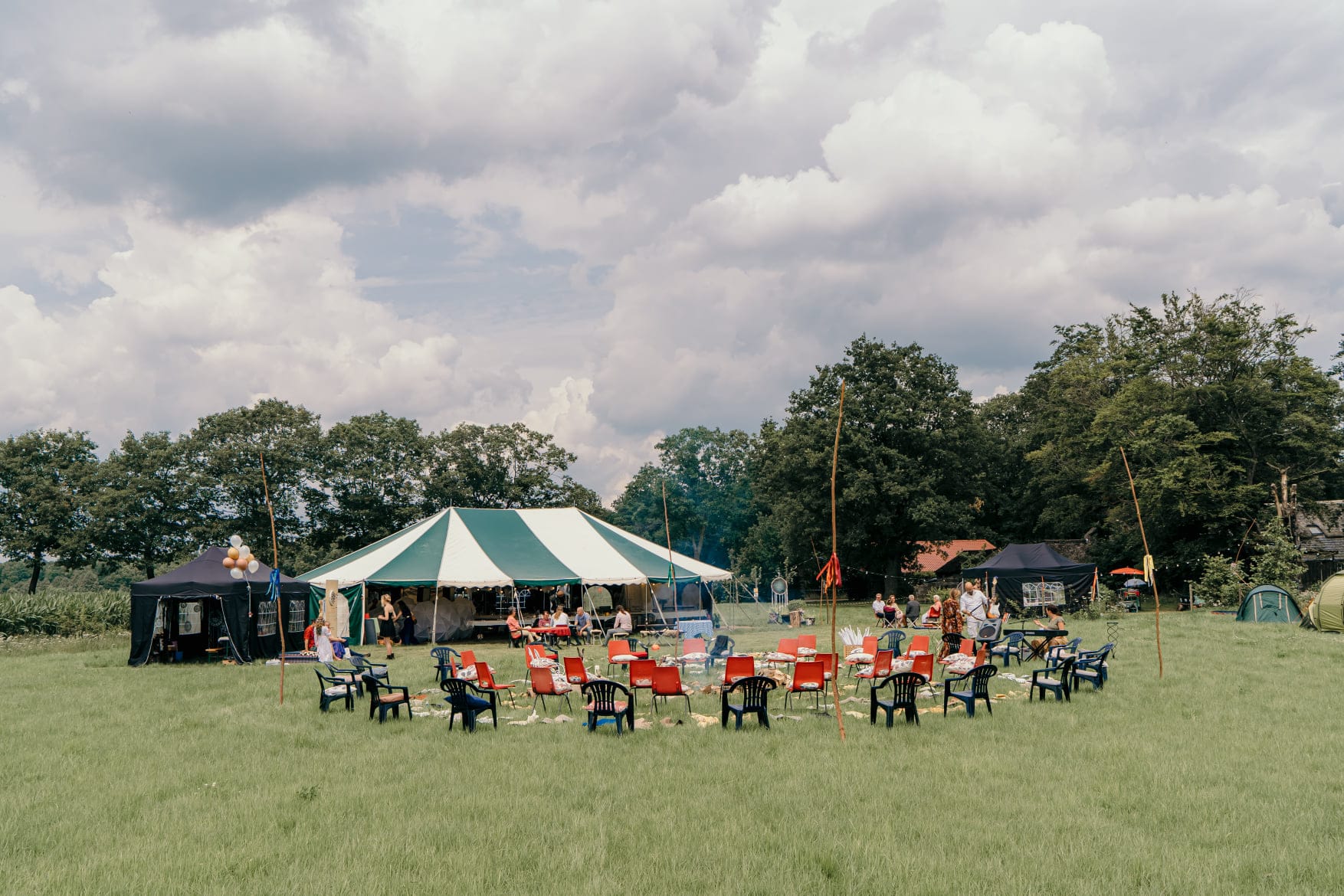 Circustenthuren.com by Ome Sieds